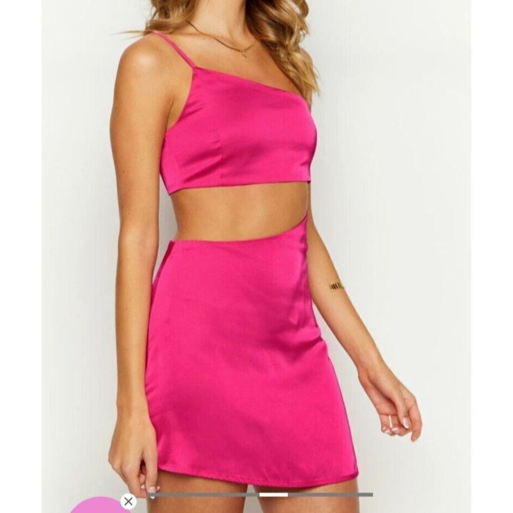 Beginning Boutique Dress Size 2 Pink Cut-Out Zahil Mini Dress
